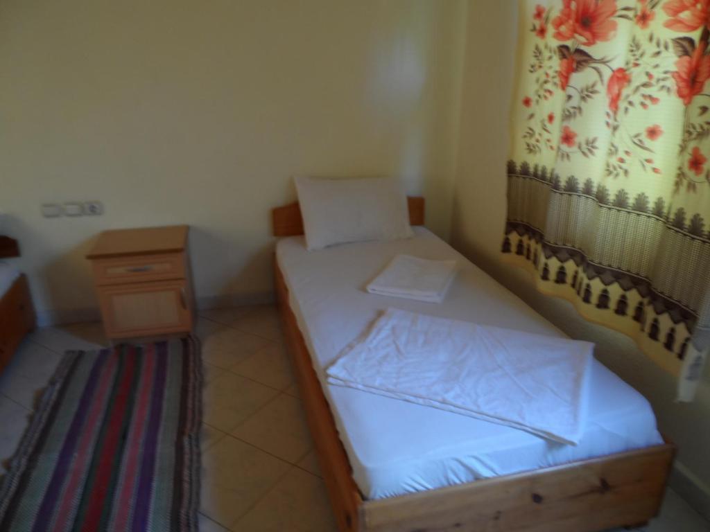 Engin Pension Cirali Exterior photo